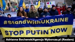 Марш солидарности с Украиной в Кракове, Польша