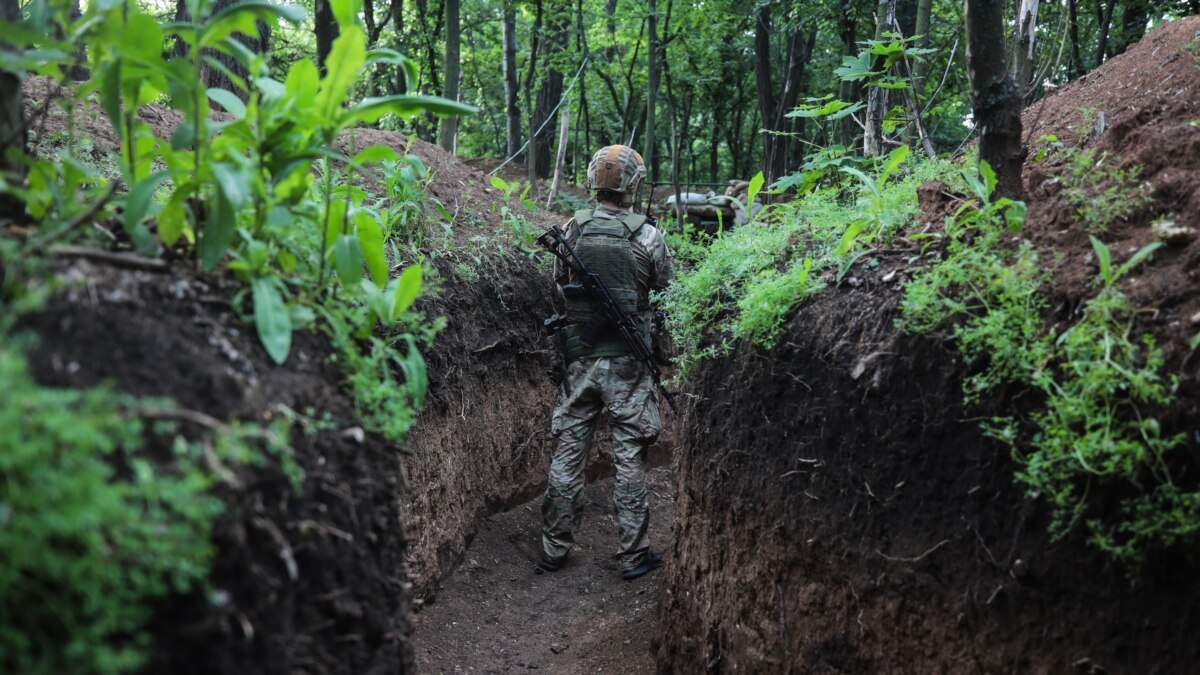 Бойовики стріляли біля Новолуганського, втрат немає – штаб ООС