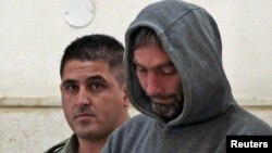 Aleksandar Cvetkovic (right)