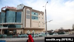 Торгово-развлекательный центр Samarqand Darvoza в Ташкенте.