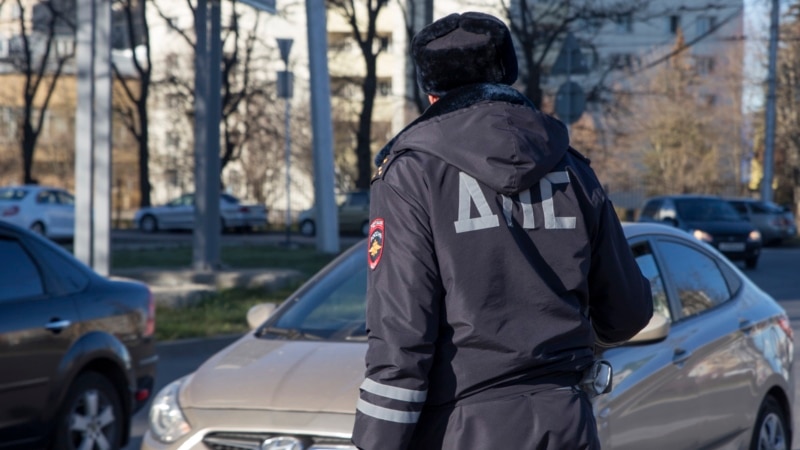 В Симферополе полицейские за взятку хотели вернуть документы пьяному водителю – прокуратура