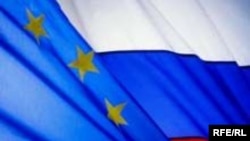 Russia/EU - Russia and EU flags, undated