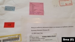Vraćeno pismo poslano iz Mostara za Novi Sad i adresirano na ćirilici. 
