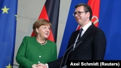 Kancelarja gjermane, Angela Merkel dhe presidenti i Serbisë, Aleksandar Vuçiq.