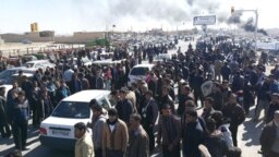 Angry farmers from the agricultural areas east of the provincial capital protesting in March and demanding an end to water diversion to Yazd.