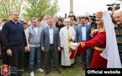 Власти Крыма на организованом ими крымскотатарском празднике Хыдырлез