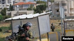 Izraelski vojnici na straži pored Hebrona, Zapadna obala, 13. maj, 2020.