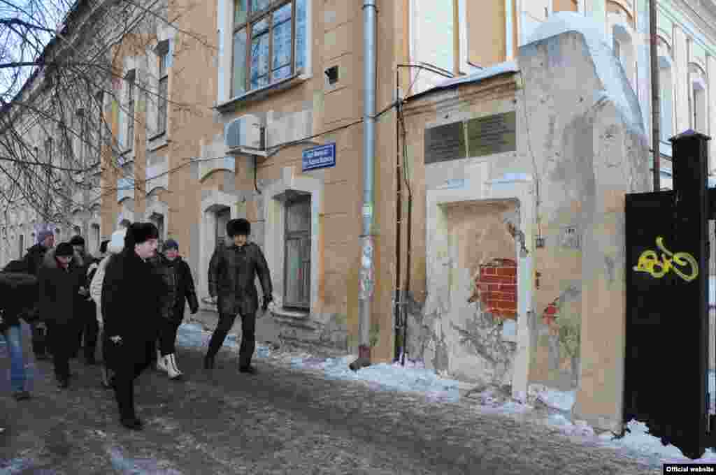 Универсиада көннәрендә зур җаваплылык белән эшләргә тиеш Казан шәһәренең дезинфекция үзәгенә дә кереп чыктылар.