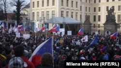 Учасники антимусульманського мітингу в Празі, 6 лютого 2016 року 