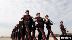 د عراق په بچیانو غږ کړی چې د ایران د نفوذ د مخنیوي لپاره د عربي ایتلاف چې سعودي عربستان يي مشري کوي ملاتړ وکړي.