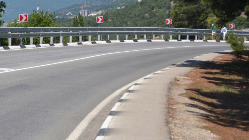 На участке дороги Алупкинского шоссе вводят одностороннее движение – Служба автодорог Крыма