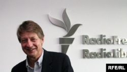 O'Rourke at RFE/RL broadcast headquarters in Prague