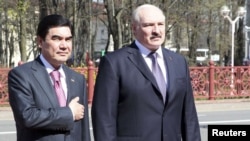 Gurbanguly Berdimuhamedow bilen Alýaksandr Lukaşenka