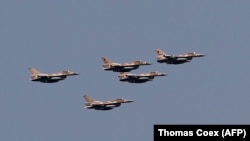 ისრაელის სამხედრო-საჰაერო ძალების F-16 გამანადგურებლები. 2017 წ. ფოტო.