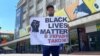 У Запоріжжі активіст вийшов на пікет за права темношкірих в Україні