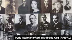 Портрети жертв радянського і нацистського терору на виставці «Знищення польських еліт. Катинь і Акція АБ»