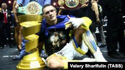 Олександр Усик став абсолютним чемпіоном світу у ваговій категорії до 90,7 кілограма