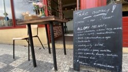 Деякі ресторани та кафе у Празі продовжують працювати у форматі «із собою»
