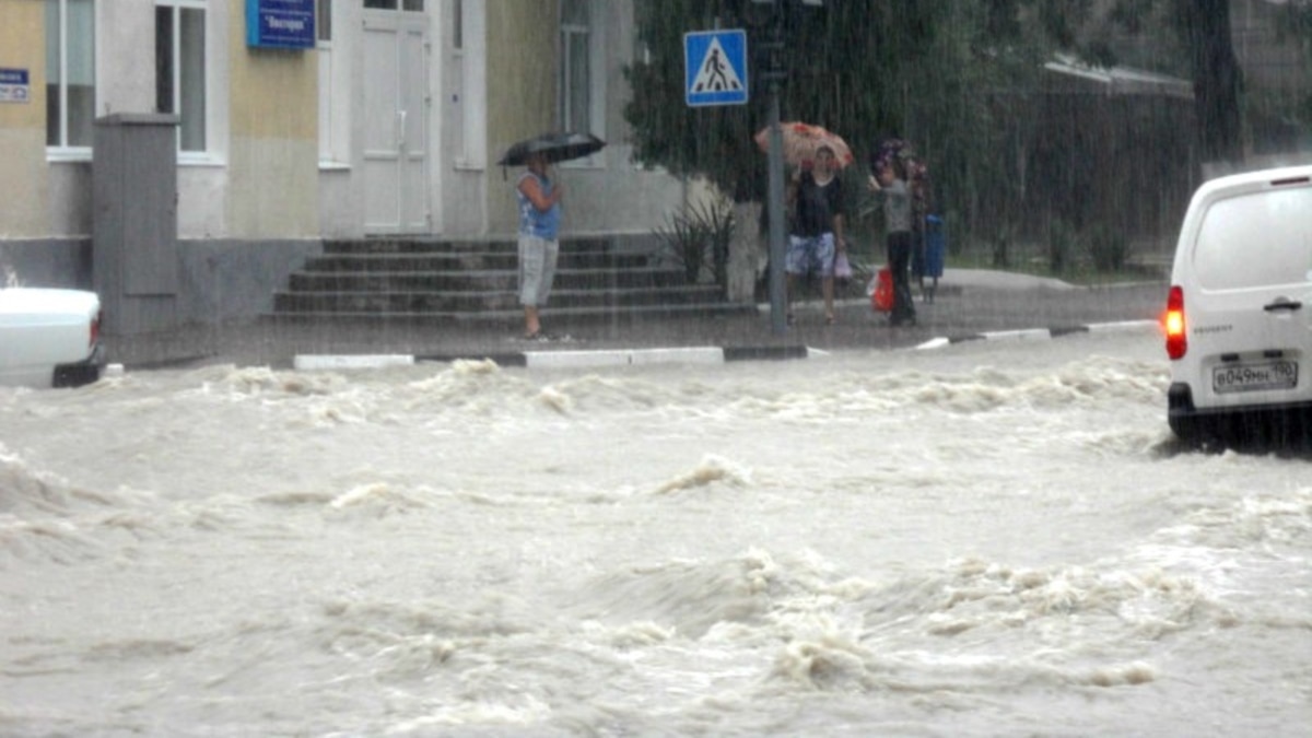 Геленджик - пейзаж после потопа