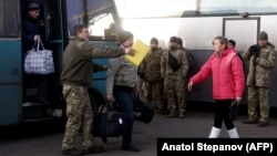 Украинская сторона в ожидании обмена пленными, 27 декабря 2017 года