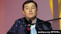 Бекарыс Шойбеков, айтыскер ақын. Алматы, 11 ақпан 2012 жыл.