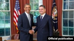 US/Armenia - US President Barack Obama receives the credentials of Tigran Sarkisian, Armenia's Ambassador to the United States, Washington,14Jul,2014