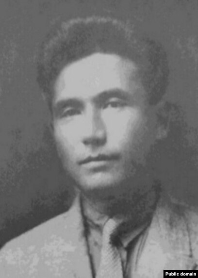 Режиссердің әйелімен жыныстық қатынасқа түскен видео