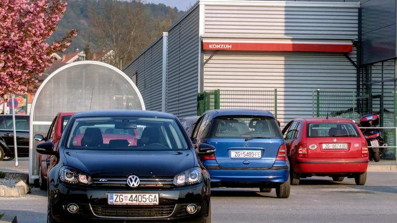 U Hrvatskoj o privremenim vozačkim dozvolama za mlađe od 24 godine