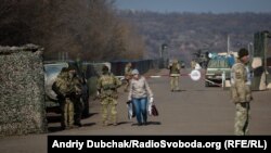 КПВВ «Золоте», точка розведення військ №2, Золоте, Катеринівка