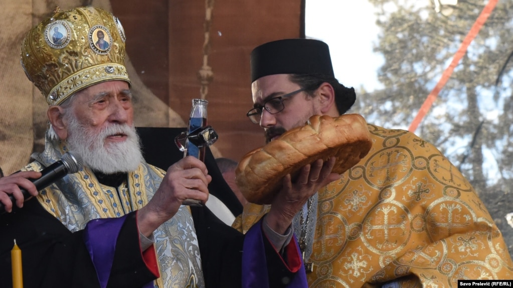 Митрополит Чорногорської православної церкви Михайло в Цетинє, фото 6 січня 2018 року