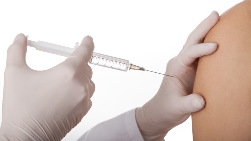 Коронавирусга қарши Хитой вакцинаси билан эмланган кўнгиллилар сони 830 нафарга етди