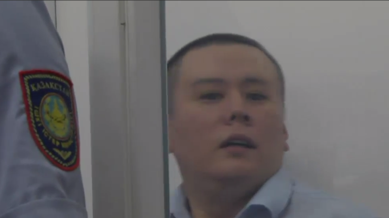 Суд по делу Жанболата Мамая стартовал в Алматы