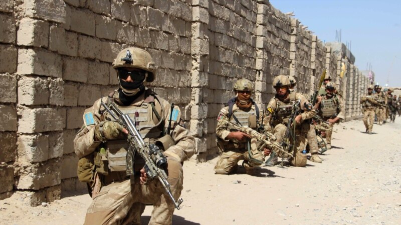 Ushtarët që luftuan talibanët i druhen kthimit në Afganistan