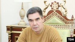 Туркменистанан президент Бердымухамедов Гурбангулы.