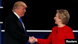 Most major opinion polls show Hillary Clinton with a substantial lead over her presidential rival Donald Trump.
