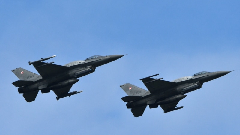Unde sunt avioanele  F-16 așteptate de Ucraina?
