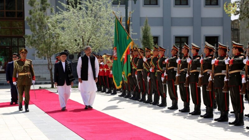 Kryeministri pakistanez viziton Afganistanin me qëllim të uljes së tensioneve