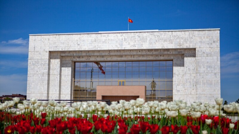 Бишкектеги Тарых музейи карыздын айынан ачылбай турат