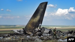 Уламки збитого військово-транспортного літака Іл-76, червень 2014 року