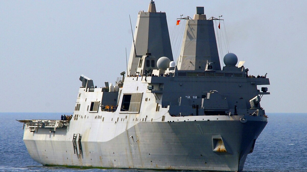 Американські ВМС повідомили про порятунок двох іранських моряків  у Оманській затоці
