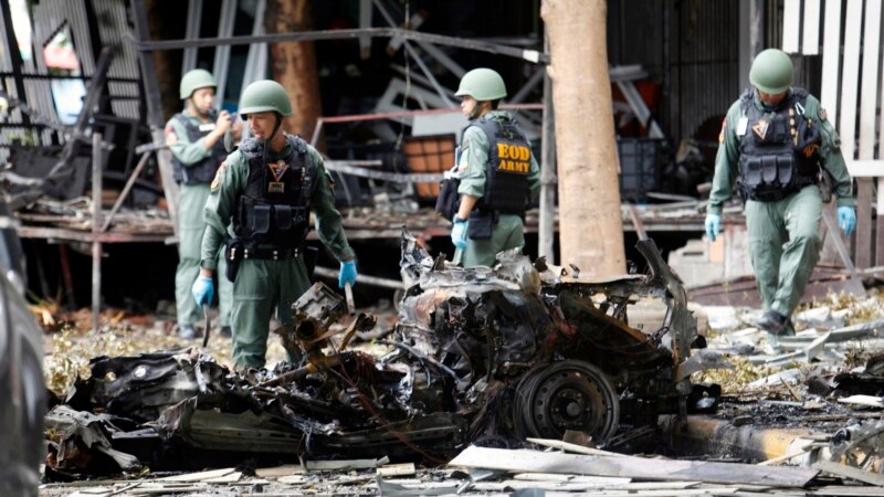 На юге Таиланда при взрыве ранены 42 человека