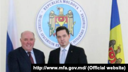 La o întrevedere între ministrul de externe moldovean T. Ulianovschi și Grigori Karasin la Chișinău