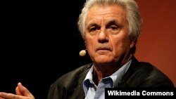 John Irving