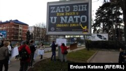 Bosna i Hercegovina je u vezi s aspiracijama za članstvo u NATO-u talac tog antinatovskog raspoloženja među srpskim vođama, piše Kurspahić (Foto: Banjaluka, novembar 2016.)