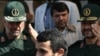 احمدی نژاد: تحریم های آمریکا بی محتوا است
