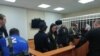 Мать мальчика Алина Юмашева на суде в Омске