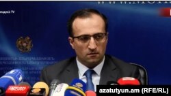 Министр здравоохранения Арсен Торосян