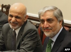 Ашраф Гани и Абдулла Абдулла – бывшие соперники на выборах, теперь, по крайней мере с виду, – старые друзья