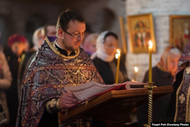Праваслаўны сьвятар Георгі Рой. Архіўнае фота