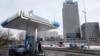 Europa vrea să renunțe în rimă fază la petrolul rusesc. UE refuză, de asemenea, să plătească în ruble gazele furnizate de Gazprom. 